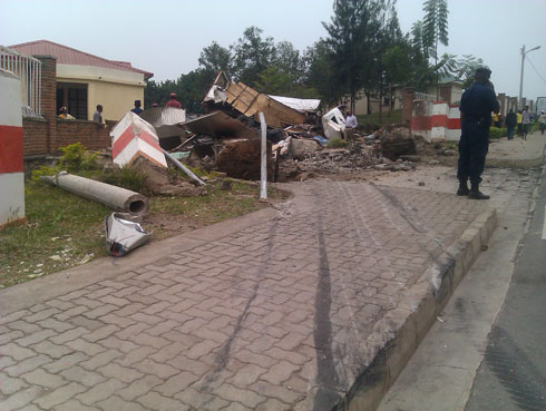 Yavuye mu muhanda igonga urukuta rw'ibitaro.