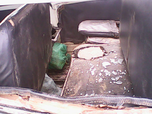 Imodoka yari urwagwa gusa.