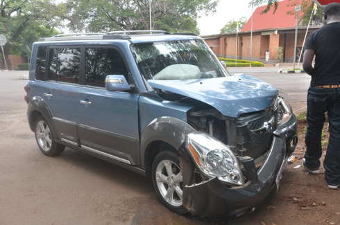 Imodoka ya Miss yangiritse cyane.