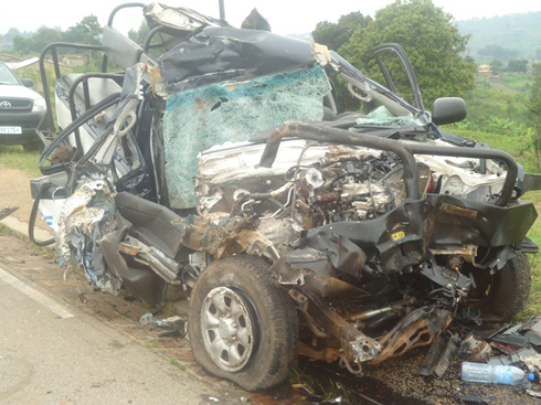 Imodoka ya Polisi yangiritse cyane (Photo: Eric Muvara)