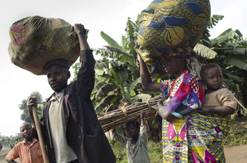 Zimwe mu mpunzi za Congo zahungiye muri Uganda.