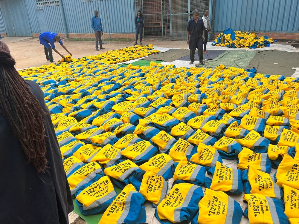 imyambaro mishya abamotari bagiye gutangira kwambara