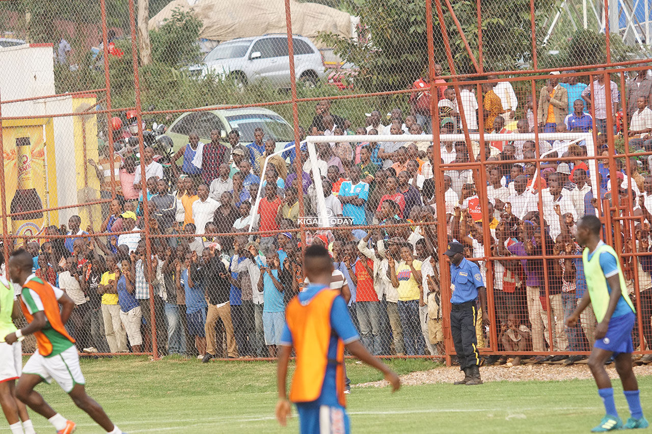 Abafana bari baje ari benshi baje kureba abakinnyi bashya