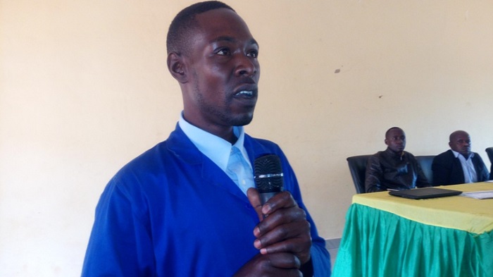 Emmanuel Ndagijimana avuga ko hamwe n'abo biganye gukora imnkwto babashije kwegeranya ibihumbi 90 gusa