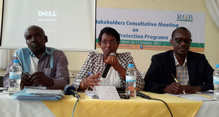 Barafata umwanzuro mushya k'uburyo abatishoboye bagomba gufashwa