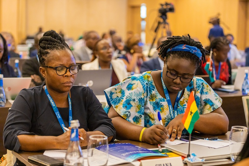 Inama yitabiriwe n'abantu batandukanye