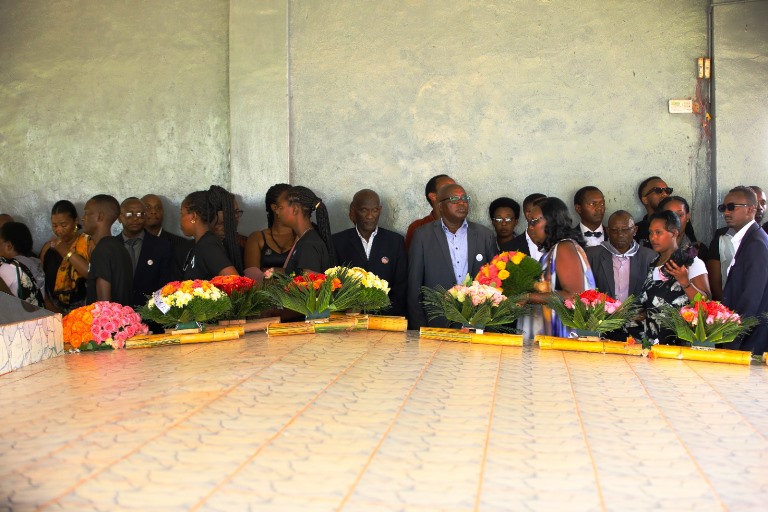 Habayeho kunamira Abatutsi baruhukiye mu rwibutso rwa Jenoside rwa Save