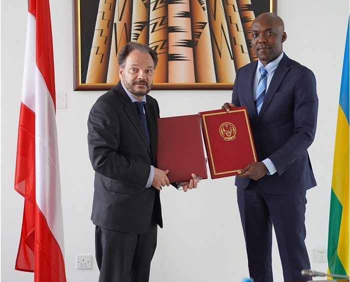 Amasezerano yasinywe yitezweho inyungu ku bihugu byombi