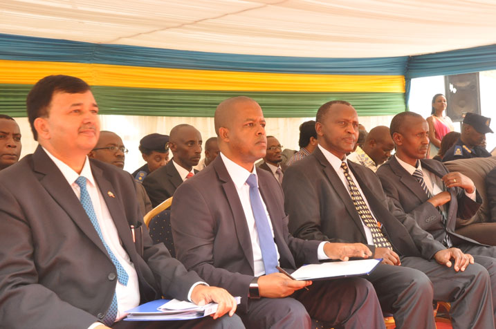 Abayobozi bo mu Rwanda n'abo mu Buhinde bitabiriye umuhango wo gutaha ikigo Nyarutarama Vocational Training and Incubation Center.