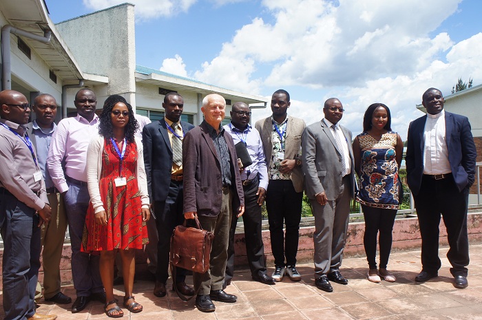 Abitabiriye umuhango wo gusinya amasezerano y'ubufatanye hagati ya INES-Ruhengeri na ICTD