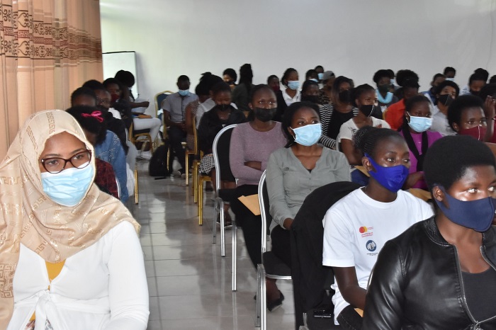 Abakobwa 421 ni bo FAWE-Rwanda irihira amashuri muri INES-Ruhengeri