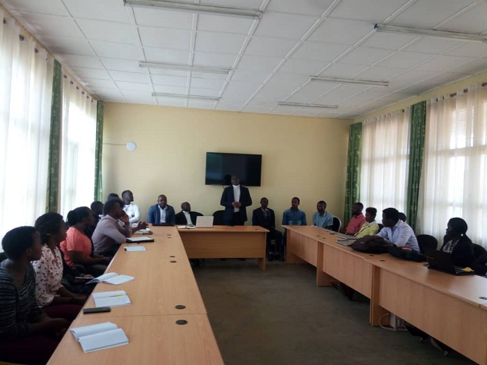 Padiri Dr Hagenimana Fabien ni we watangije amahugurwa