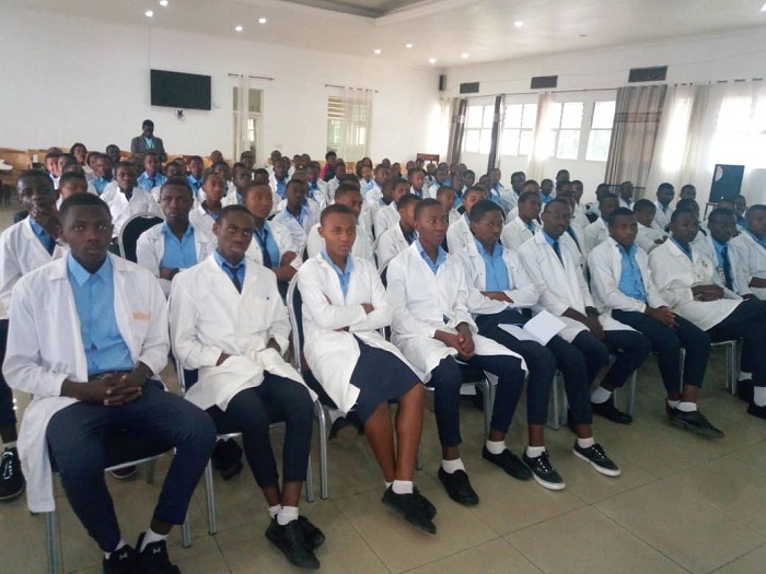 Abanyeshuri bo muri GS Janja bamazwe amatsiko ku myigire yo muri Kaminuza