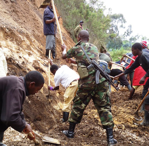 Ingabo zifatanyije n