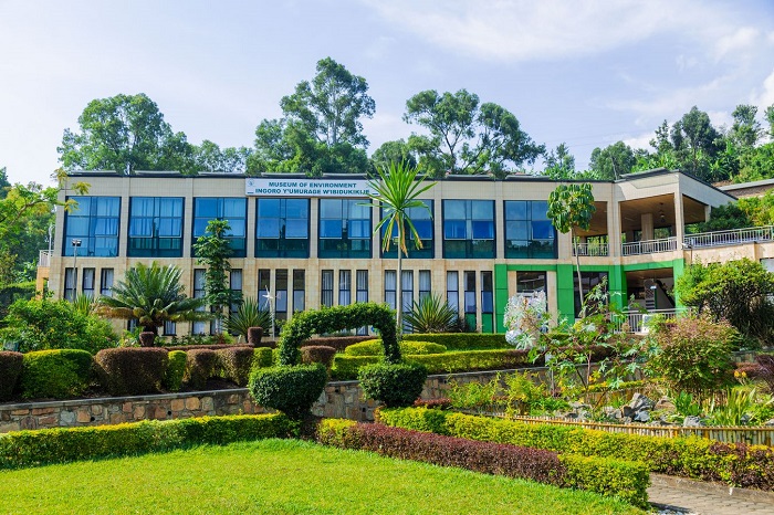 Ingoro ndangamurage y'ibidukikije iri mu Karere ka Karongi ni yo yonyine iri ku mugabane wa Afurika