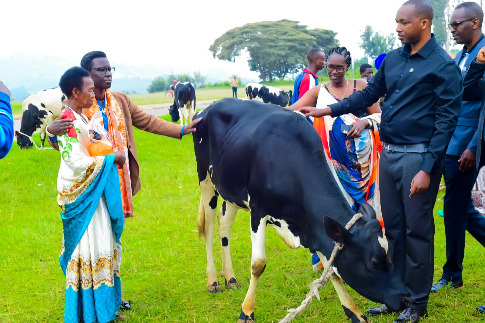Abaremewe Inka bishimiye kongera gutunga no kunywa amata