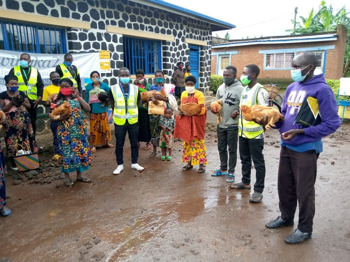 Hari abaturage borojwe inkoko