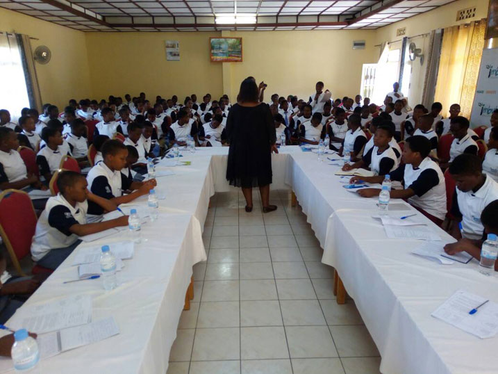 Inkubito z'Icyeza zeretswe uburyo zishobora kwigirira icyizere zitegura neza ejo hazaza