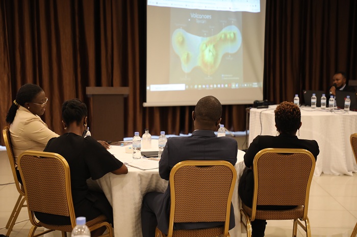 Ni uburyo buzajya bwifashisha amakuru bwakuye ku cyogajuru