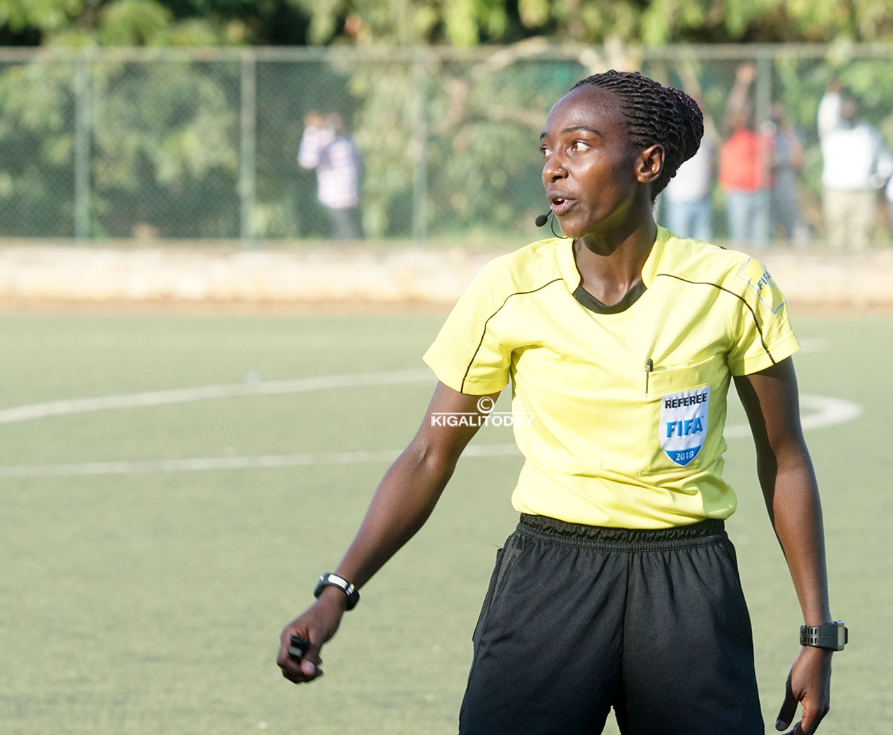 Salma Rhadia Mukansanga niwe wari umusifuzi wo hagati muri uyu mukino