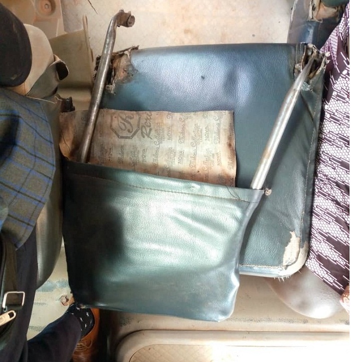 Izi ntebe zibangamiye abagenzi kuko zinabacira imyenda