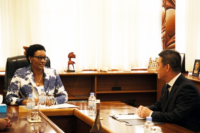 ibiganiro byibanze ku mubano w'ibihugu byombi