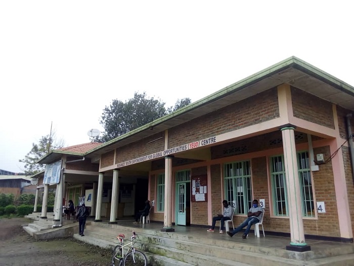 Inyubako z'Ikigo cy'Urubyiruko cy'Akarere ka Musanze ntizari zikijyanye n'igihe kandi zari ntoya