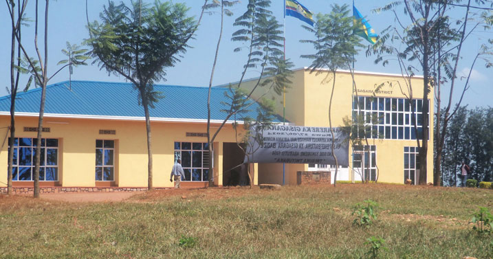 Inyubako ikoreramo ibiro by'akarere ka Gisagara.