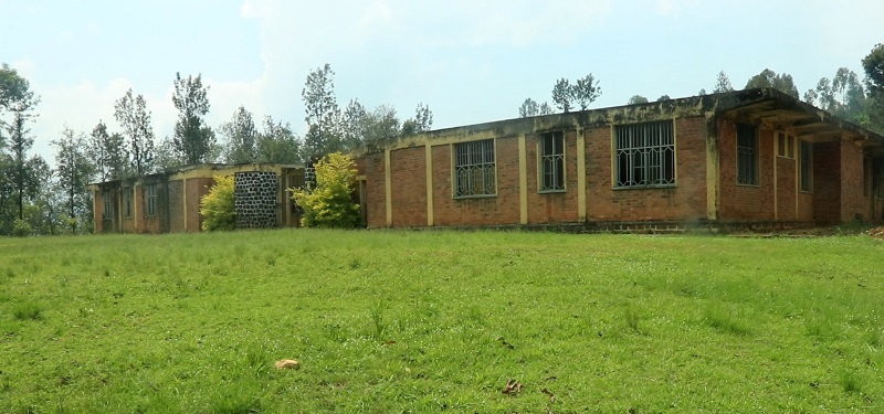 Inyubako zimaze imyaka myinshi zidakorerwamo zatangiye kwangirika