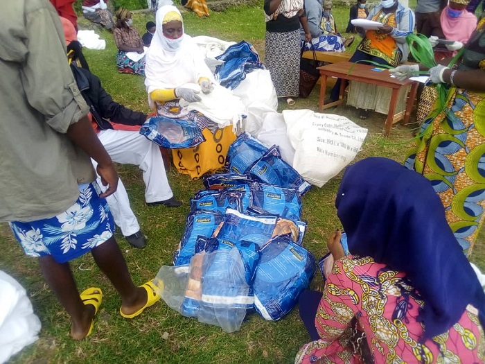 Buri nzitiramibu ibanza gukurwa mu gifuniko cyayo igashyikirizwa nyirayo