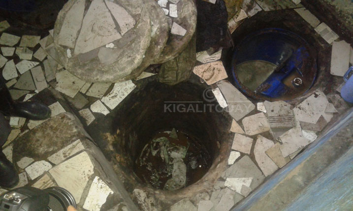 Inzoga z'inkorano yakoraga yazitaraga mu myobo yacukuye mu nzu 