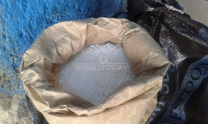 Biravugwa ko muri izo nzoga z'inkorano yashyiragamo n'ifumbire mvaruganda 