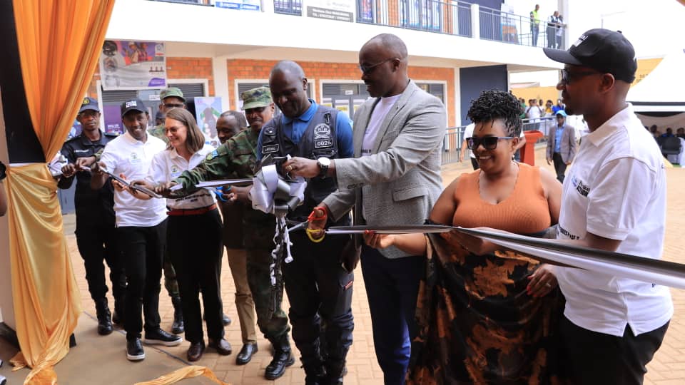 Ubwo yafungurwaga ku mugaragaro