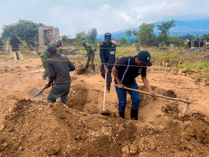 MINEMA yatangiye kubakira imiryango yasenyewe n'ibiza