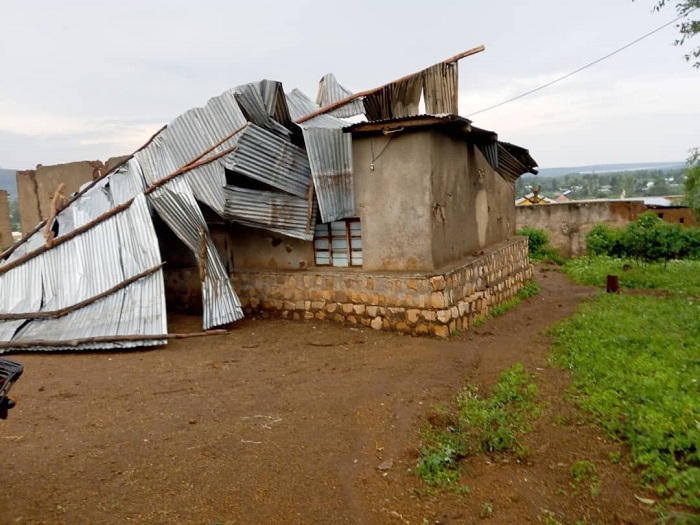 Hangiritse inzu zisaga 100 n