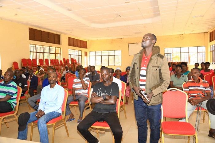 Guhitamo abahabwa inzu harebwa imibereho umuntu arimo n'umuryango afite