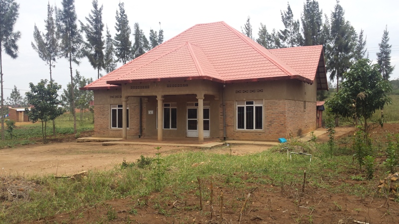 Iyi nzu yararagamo abantu 10 batazwi na nyirayo