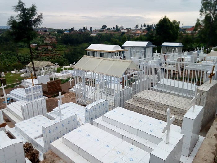 Irimbi ryaruzuye ubuyobozi butegeka ko rifungwa