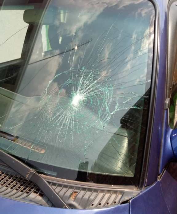 N'imodoka ye bayimennye ibirahure