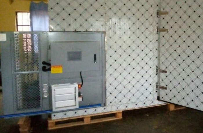 Izi ni imashini zifashishwa mu gutunganya no kubika neza isambaza