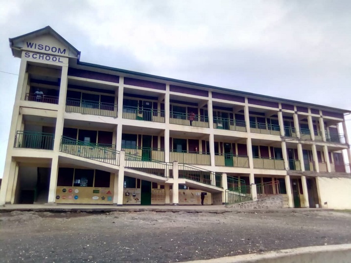 Ishami rya Wisdom School riherereye i Rubavu