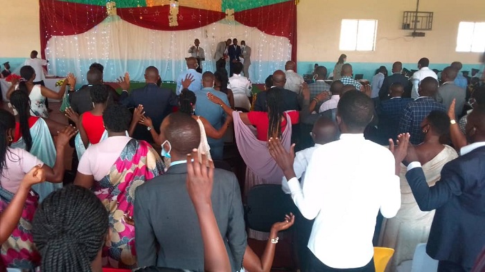 Ababyeyi barimo kubasengera