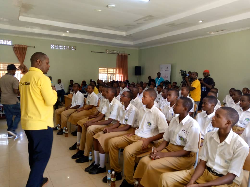 Abanyeshuri baganirijwe kuri PISA