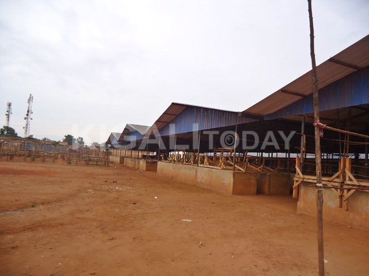 Isoko rya Kabarondo rigiye gusanwa nyuma y'igihe kinini abarikoreramo batabaza.