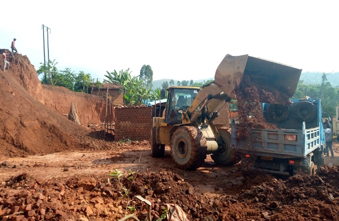 Imodoka nini ni zo zirimo kwifashishwa mu gupakira itaka rijyanwa mu gace k