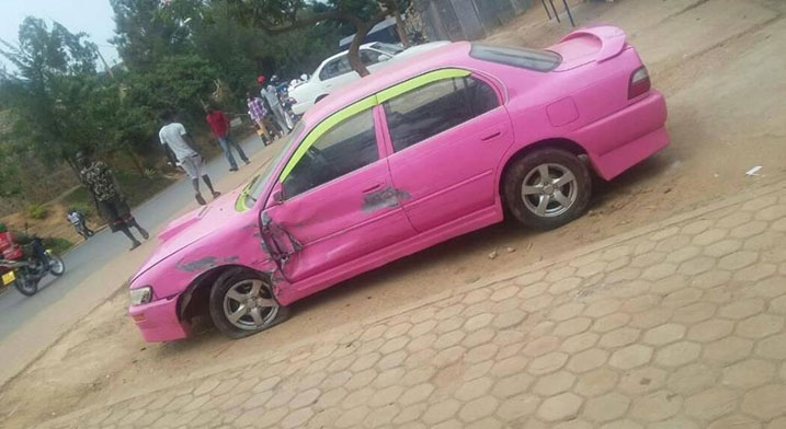 Imodoka ye aho yagongeye ni naho yagumye