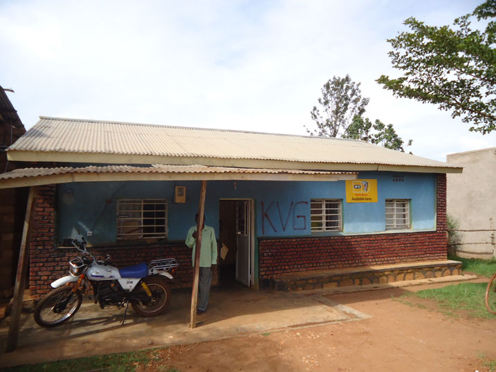 Iyi niyo nzu Sacco ya Murundi ishami rya Karambi ikodesha ariko abanyamuryango bavuga ko batizeye umutekano w'amafaranga yabo.