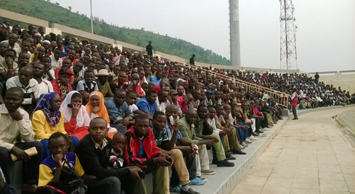 Iyo amatike yagurishijwe neza usanga abantu buzuye stade.