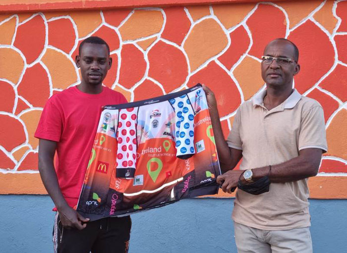 Jean Claude Uwizeye yasinye amasezerano y