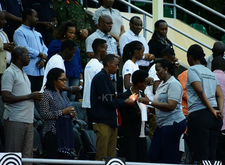 Madamu Jeannette Kagame na we yari mu ijoro ryo kwibuka.